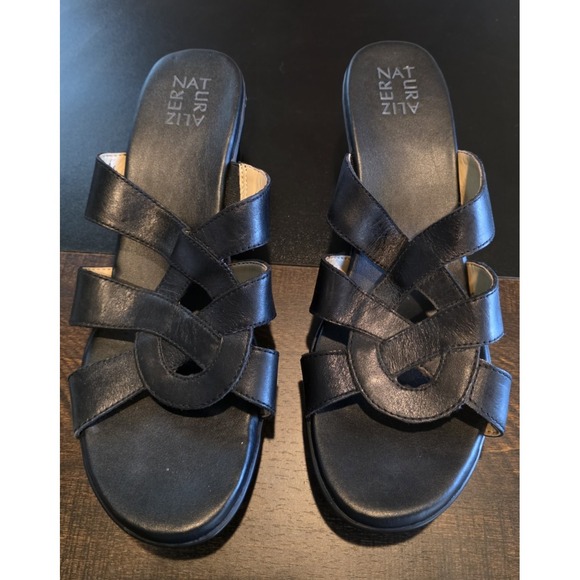 Naturalizer Violet Wedge Sandals Black Leather Slides Heels Slip on Shoes 11 M‎ - Picture 4 of 9